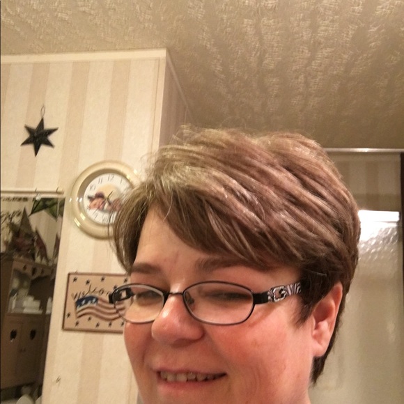 Meet your Posher, Marie - Picture 1 of 1